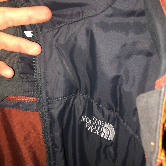 North Face Ski/Snowboard Jacket - Picture 4 of 4